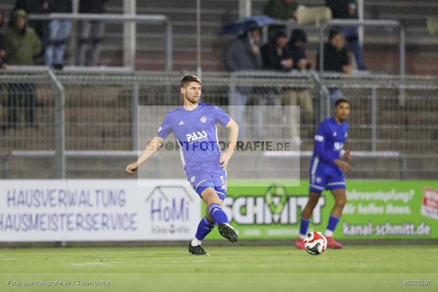 Stadion am Schönbusch, Aschaffenburg, 28.11.2025, sport, action, BFV, Fussball, 20. Spieltag, Regionalliga Bayern, BAY, SVA, SpVgg Bayreuth, SV Viktoria Aschaffenburg - Bild-ID: 2525507