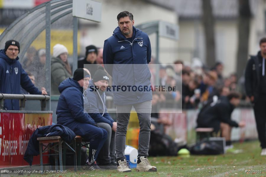Fundamentum Sportpark, Karlburg, 29.11.2025, sport, action, BFV, Fussball, 22. Spieltag, Landesliga Nordwest, MÖN, KAR, TSV Mönchröden, TSV Karlburg - Bild-ID: 2525552