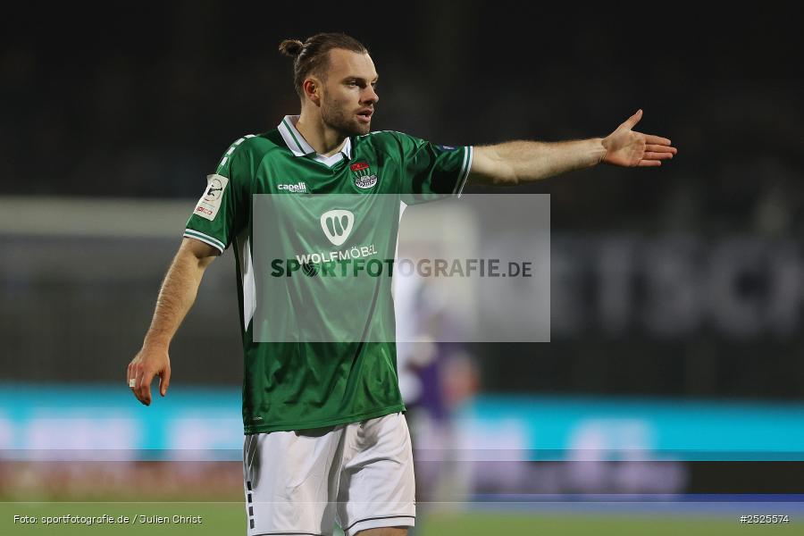 Sachs-Stadion, Schweinfurt, 29.11.2025, sport, action, DFB, Fussball, 16. Spieltag, 3. Liga, SVW, FCS, SV Waldhof Mannheim, 1. FC Schweinfurt 1905 - Bild-ID: 2525574