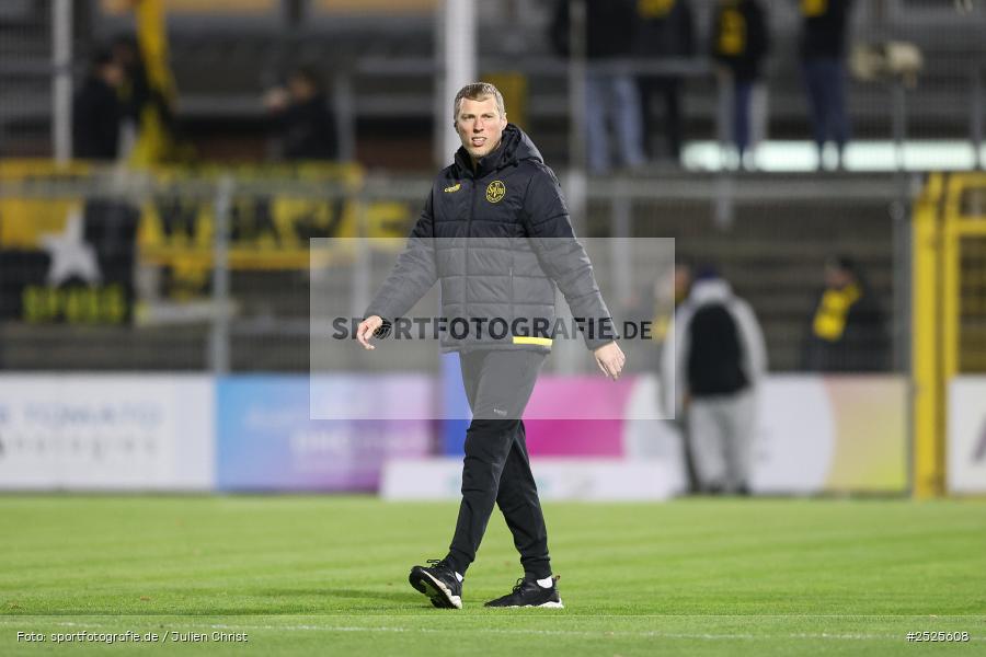 sport, action, Stadion am Schönbusch, SpVgg Bayreuth, SVA, SV Viktoria Aschaffenburg, Regionalliga Bayern, Fussball, BFV, BAY, Aschaffenburg, 28.11.2025, 20. Spieltag - Bild-ID: 2525608