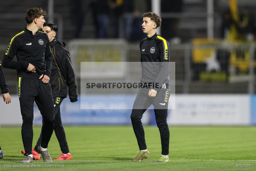 sport, action, Stadion am Schönbusch, SpVgg Bayreuth, SVA, SV Viktoria Aschaffenburg, Regionalliga Bayern, Fussball, BFV, BAY, Aschaffenburg, 28.11.2025, 20. Spieltag - Bild-ID: 2525610