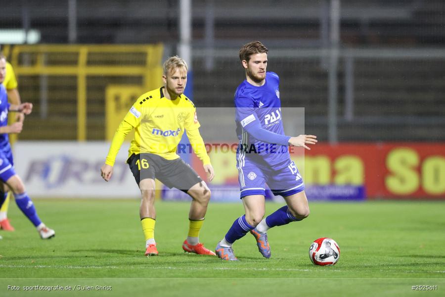 sport, action, Stadion am Schönbusch, SpVgg Bayreuth, SVA, SV Viktoria Aschaffenburg, Regionalliga Bayern, Fussball, BFV, BAY, Aschaffenburg, 28.11.2025, 20. Spieltag - Bild-ID: 2525611