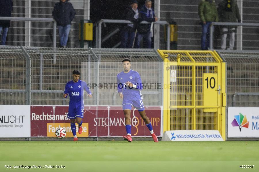 sport, action, Stadion am Schönbusch, SpVgg Bayreuth, SVA, SV Viktoria Aschaffenburg, Regionalliga Bayern, Fussball, BFV, BAY, Aschaffenburg, 28.11.2025, 20. Spieltag - Bild-ID: 2525617