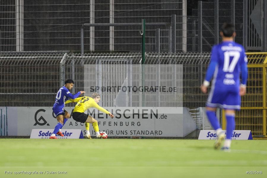 sport, action, Stadion am Schönbusch, SpVgg Bayreuth, SVA, SV Viktoria Aschaffenburg, Regionalliga Bayern, Fussball, BFV, BAY, Aschaffenburg, 28.11.2025, 20. Spieltag - Bild-ID: 2525618