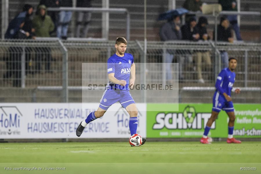 sport, action, Stadion am Schönbusch, SpVgg Bayreuth, SVA, SV Viktoria Aschaffenburg, Regionalliga Bayern, Fussball, BFV, BAY, Aschaffenburg, 28.11.2025, 20. Spieltag - Bild-ID: 2525620