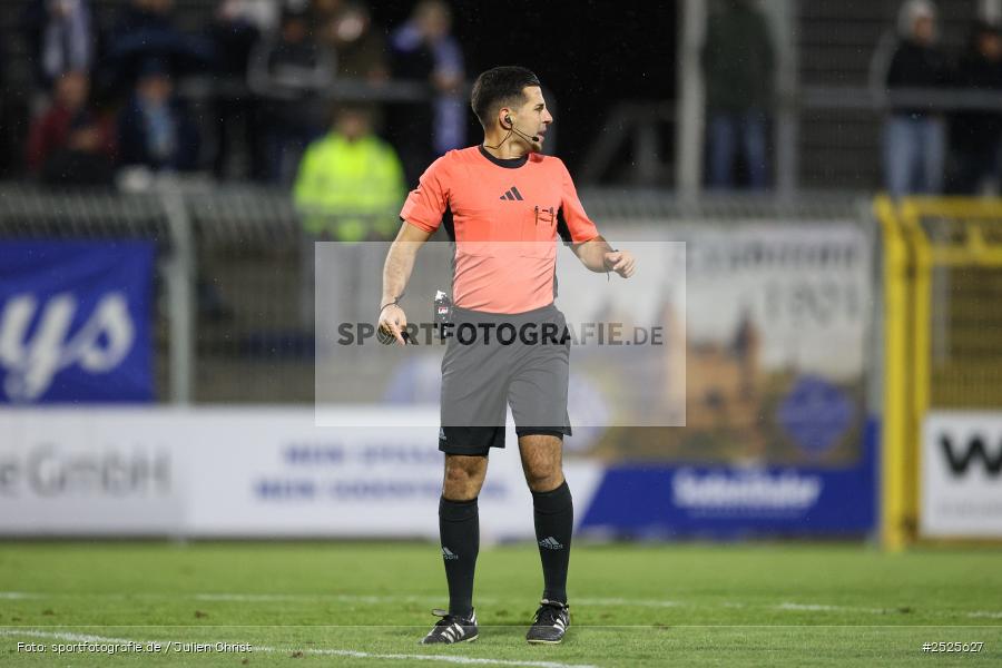 sport, action, Stadion am Schönbusch, SpVgg Bayreuth, SVA, SV Viktoria Aschaffenburg, Regionalliga Bayern, Fussball, BFV, BAY, Aschaffenburg, 28.11.2025, 20. Spieltag - Bild-ID: 2525627