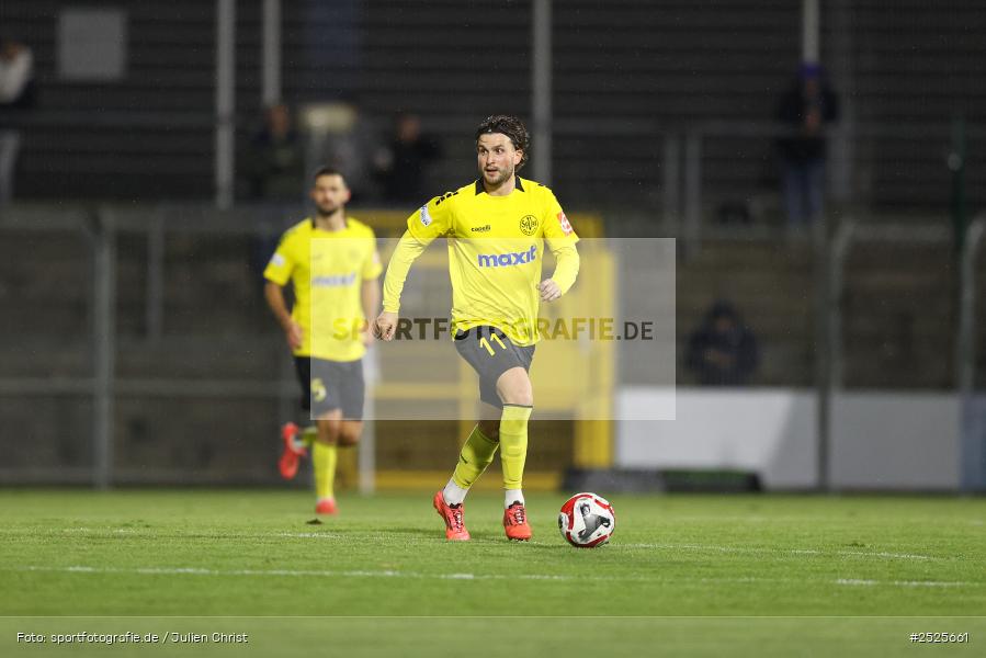 sport, action, Stadion am Schönbusch, SpVgg Bayreuth, SVA, SV Viktoria Aschaffenburg, Regionalliga Bayern, Fussball, BFV, BAY, Aschaffenburg, 28.11.2025, 20. Spieltag - Bild-ID: 2525661