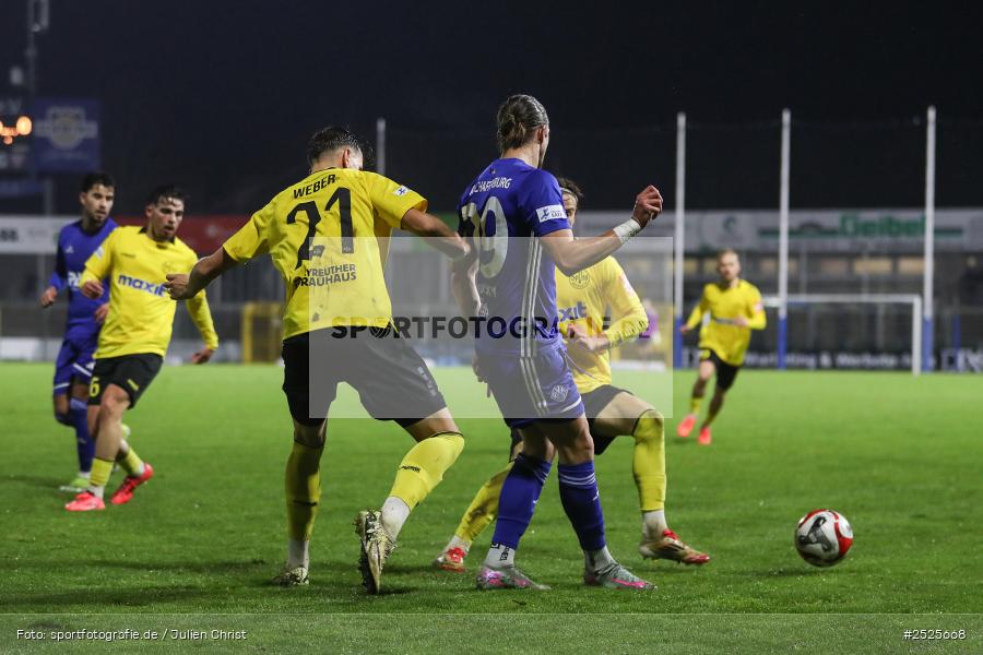 sport, action, Stadion am Schönbusch, SpVgg Bayreuth, SVA, SV Viktoria Aschaffenburg, Regionalliga Bayern, Fussball, BFV, BAY, Aschaffenburg, 28.11.2025, 20. Spieltag - Bild-ID: 2525668