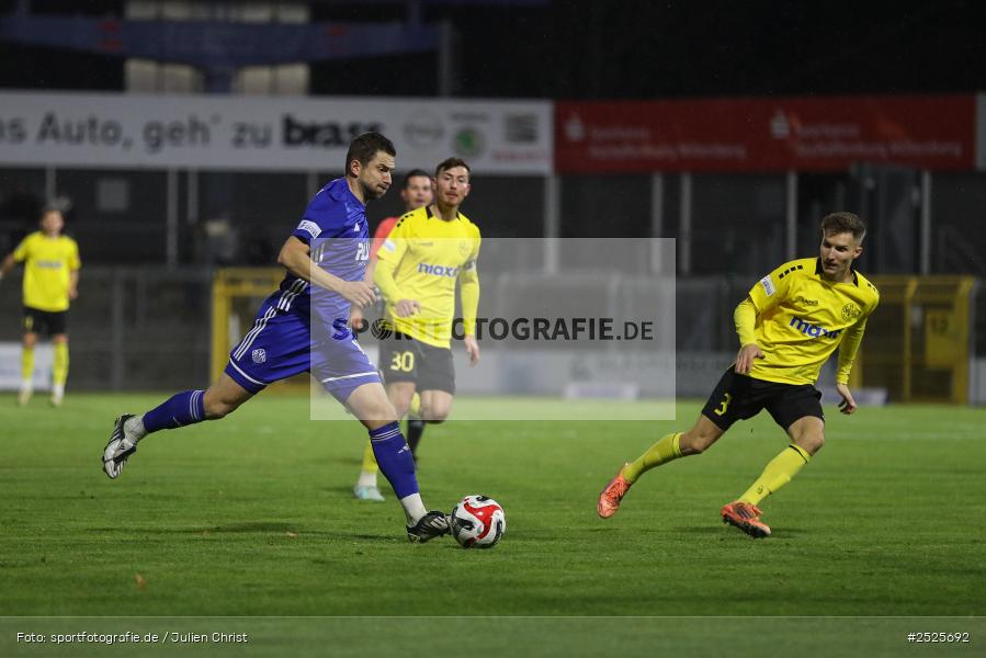sport, action, Stadion am Schönbusch, SpVgg Bayreuth, SVA, SV Viktoria Aschaffenburg, Regionalliga Bayern, Fussball, BFV, BAY, Aschaffenburg, 28.11.2025, 20. Spieltag - Bild-ID: 2525692