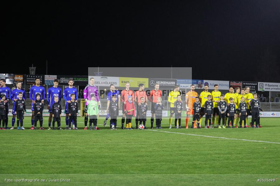 sport, action, Stadion am Schönbusch, SpVgg Bayreuth, SVA, SV Viktoria Aschaffenburg, Regionalliga Bayern, Fussball, BFV, BAY, Aschaffenburg, 28.11.2025, 20. Spieltag - Bild-ID: 2525698