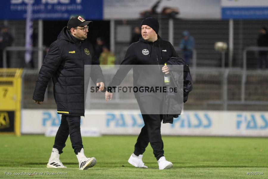 sport, action, Stadion am Schönbusch, SpVgg Bayreuth, SVA, SV Viktoria Aschaffenburg, Regionalliga Bayern, Fussball, BFV, BAY, Aschaffenburg, 28.11.2025, 20. Spieltag - Bild-ID: 2525709
