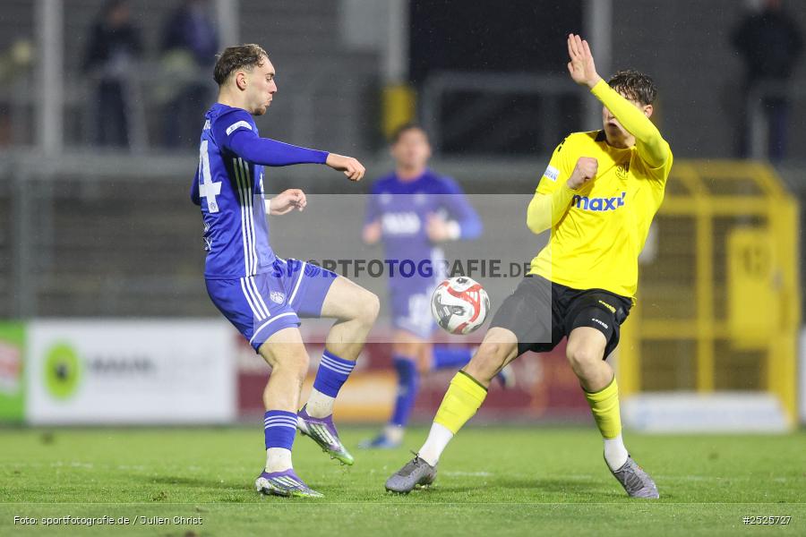 sport, action, Stadion am Schönbusch, SpVgg Bayreuth, SVA, SV Viktoria Aschaffenburg, Regionalliga Bayern, Fussball, BFV, BAY, Aschaffenburg, 28.11.2025, 20. Spieltag - Bild-ID: 2525727