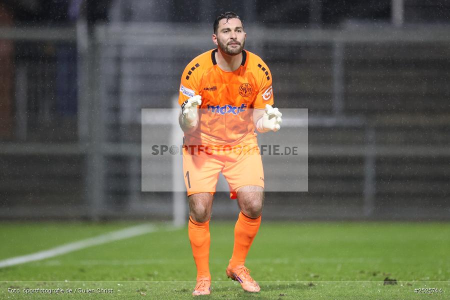sport, action, Stadion am Schönbusch, SpVgg Bayreuth, SVA, SV Viktoria Aschaffenburg, Regionalliga Bayern, Fussball, BFV, BAY, Aschaffenburg, 28.11.2025, 20. Spieltag - Bild-ID: 2525744