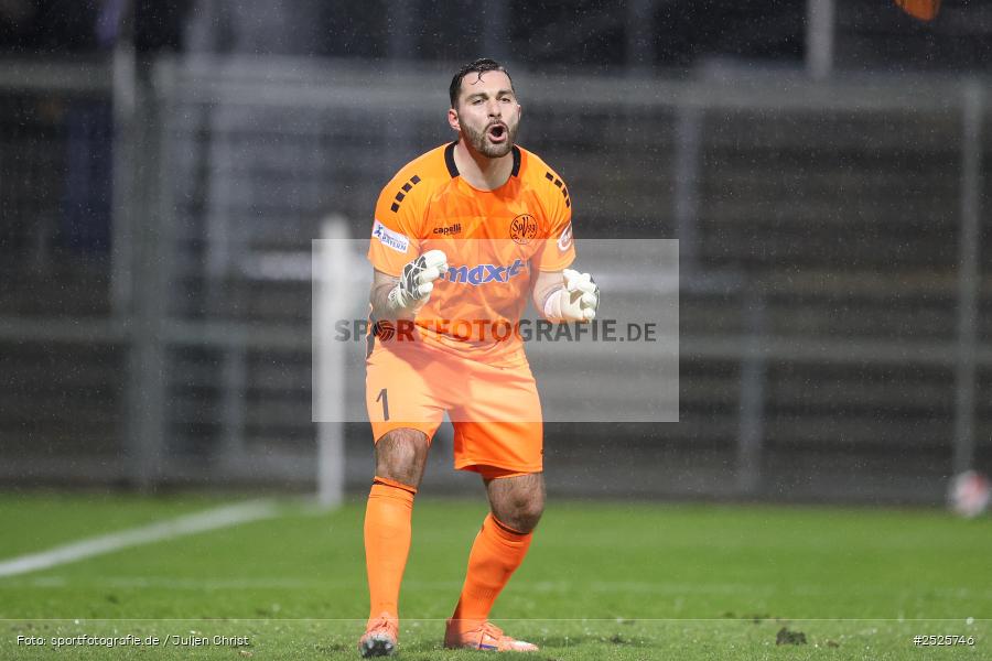 sport, action, Stadion am Schönbusch, SpVgg Bayreuth, SVA, SV Viktoria Aschaffenburg, Regionalliga Bayern, Fussball, BFV, BAY, Aschaffenburg, 28.11.2025, 20. Spieltag - Bild-ID: 2525746