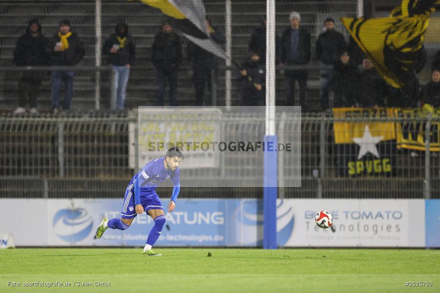 sport, action, Stadion am Schönbusch, SpVgg Bayreuth, SVA, SV Viktoria Aschaffenburg, Regionalliga Bayern, Fussball, BFV, BAY, Aschaffenburg, 28.11.2025, 20. Spieltag - Bild-ID: 2525752