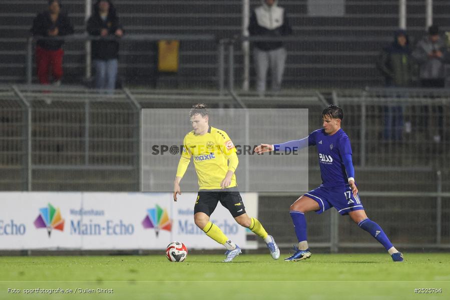 sport, action, Stadion am Schönbusch, SpVgg Bayreuth, SVA, SV Viktoria Aschaffenburg, Regionalliga Bayern, Fussball, BFV, BAY, Aschaffenburg, 28.11.2025, 20. Spieltag - Bild-ID: 2525764