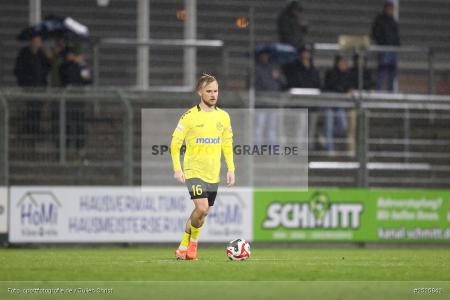 sport, action, Stadion am Schönbusch, SpVgg Bayreuth, SVA, SV Viktoria Aschaffenburg, Regionalliga Bayern, Fussball, BFV, BAY, Aschaffenburg, 28.11.2025, 20. Spieltag - Bild-ID: 2525842