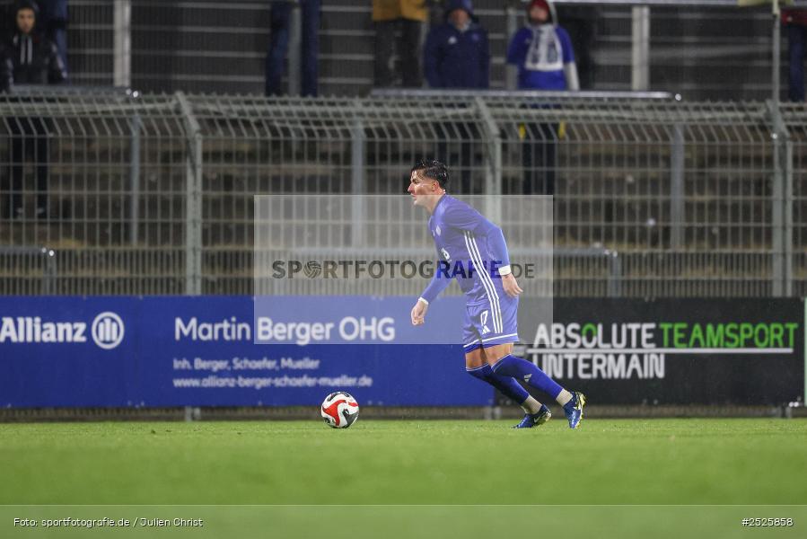 sport, action, Stadion am Schönbusch, SpVgg Bayreuth, SVA, SV Viktoria Aschaffenburg, Regionalliga Bayern, Fussball, BFV, BAY, Aschaffenburg, 28.11.2025, 20. Spieltag - Bild-ID: 2525858
