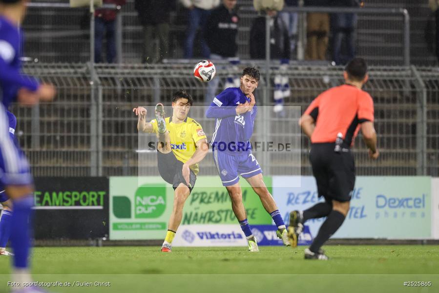 sport, action, Stadion am Schönbusch, SpVgg Bayreuth, SVA, SV Viktoria Aschaffenburg, Regionalliga Bayern, Fussball, BFV, BAY, Aschaffenburg, 28.11.2025, 20. Spieltag - Bild-ID: 2525865