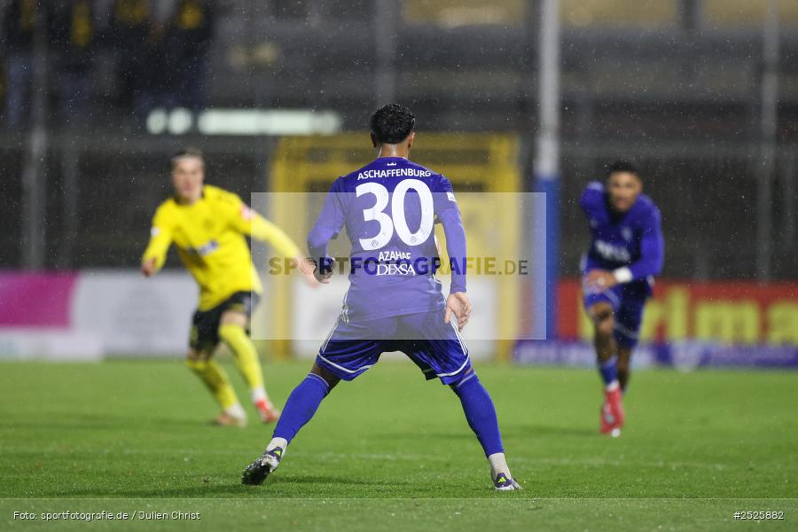 sport, action, Stadion am Schönbusch, SpVgg Bayreuth, SVA, SV Viktoria Aschaffenburg, Regionalliga Bayern, Fussball, BFV, BAY, Aschaffenburg, 28.11.2025, 20. Spieltag - Bild-ID: 2525882