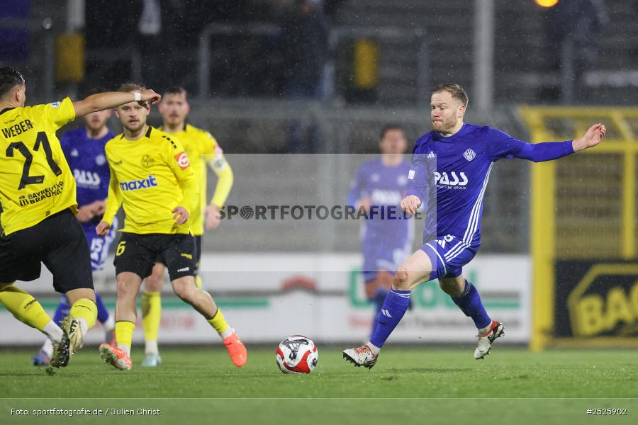sport, action, Stadion am Schönbusch, SpVgg Bayreuth, SVA, SV Viktoria Aschaffenburg, Regionalliga Bayern, Fussball, BFV, BAY, Aschaffenburg, 28.11.2025, 20. Spieltag - Bild-ID: 2525902