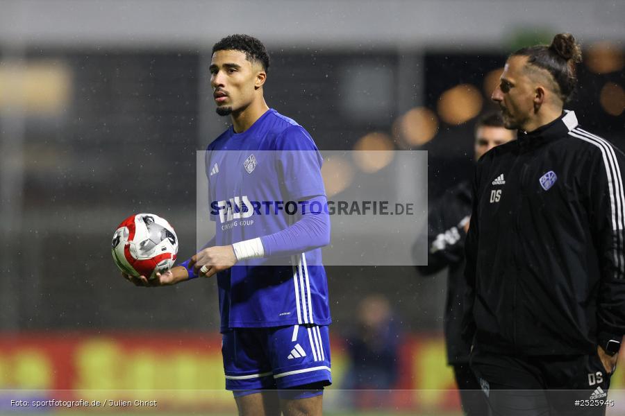 sport, action, Stadion am Schönbusch, SpVgg Bayreuth, SVA, SV Viktoria Aschaffenburg, Regionalliga Bayern, Fussball, BFV, BAY, Aschaffenburg, 28.11.2025, 20. Spieltag - Bild-ID: 2525945