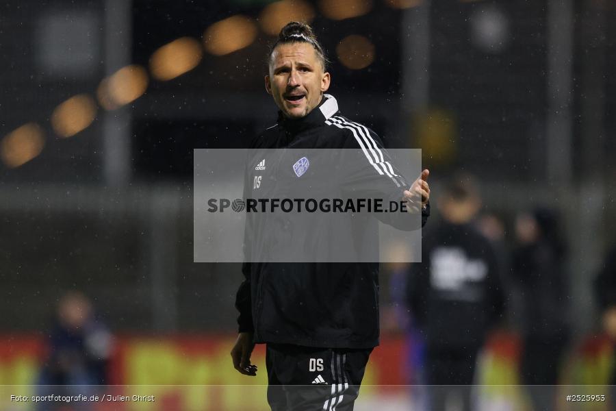 sport, action, Stadion am Schönbusch, SpVgg Bayreuth, SVA, SV Viktoria Aschaffenburg, Regionalliga Bayern, Fussball, BFV, BAY, Aschaffenburg, 28.11.2025, 20. Spieltag - Bild-ID: 2525953