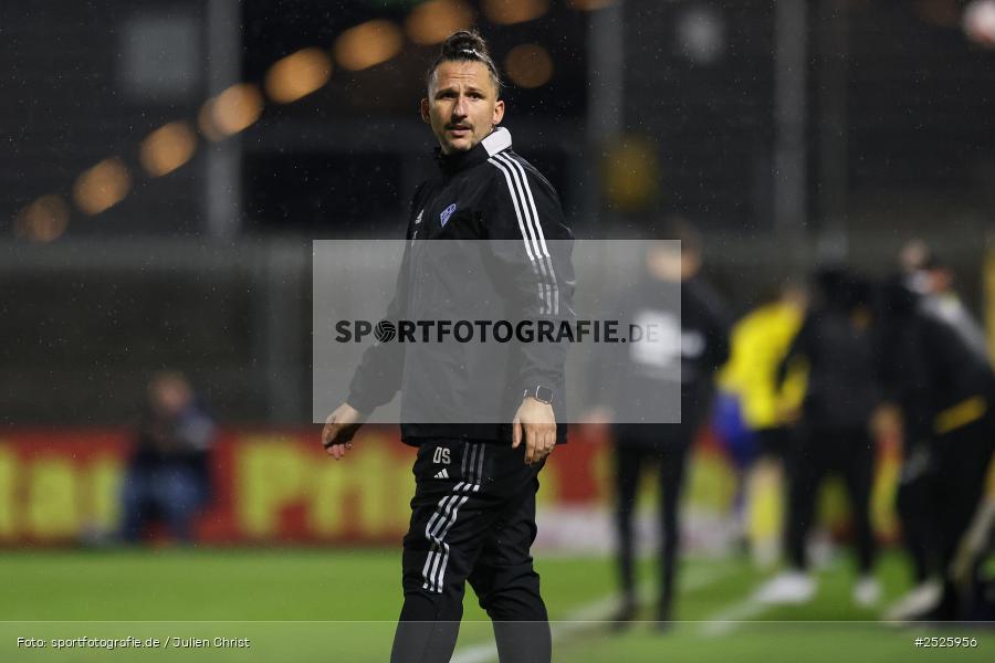 sport, action, Stadion am Schönbusch, SpVgg Bayreuth, SVA, SV Viktoria Aschaffenburg, Regionalliga Bayern, Fussball, BFV, BAY, Aschaffenburg, 28.11.2025, 20. Spieltag - Bild-ID: 2525956