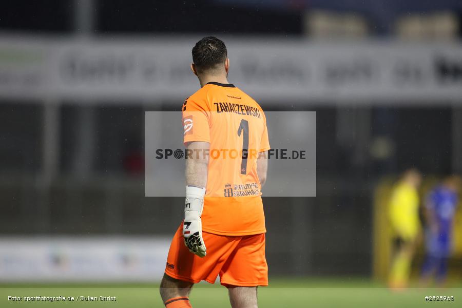 sport, action, Stadion am Schönbusch, SpVgg Bayreuth, SVA, SV Viktoria Aschaffenburg, Regionalliga Bayern, Fussball, BFV, BAY, Aschaffenburg, 28.11.2025, 20. Spieltag - Bild-ID: 2525963
