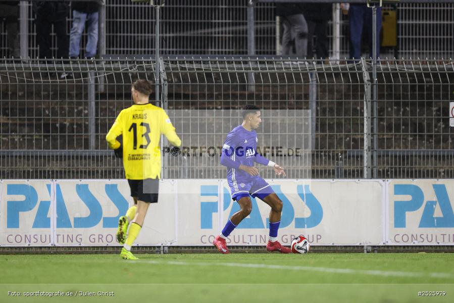 sport, action, Stadion am Schönbusch, SpVgg Bayreuth, SVA, SV Viktoria Aschaffenburg, Regionalliga Bayern, Fussball, BFV, BAY, Aschaffenburg, 28.11.2025, 20. Spieltag - Bild-ID: 2525979
