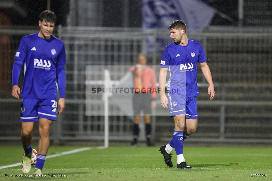 sport, action, Stadion am Schönbusch, SpVgg Bayreuth, SVA, SV Viktoria Aschaffenburg, Regionalliga Bayern, Fussball, BFV, BAY, Aschaffenburg, 28.11.2025, 20. Spieltag - Bild-ID: 2525981