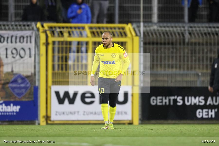 sport, action, Stadion am Schönbusch, SpVgg Bayreuth, SVA, SV Viktoria Aschaffenburg, Regionalliga Bayern, Fussball, BFV, BAY, Aschaffenburg, 28.11.2025, 20. Spieltag - Bild-ID: 2526089