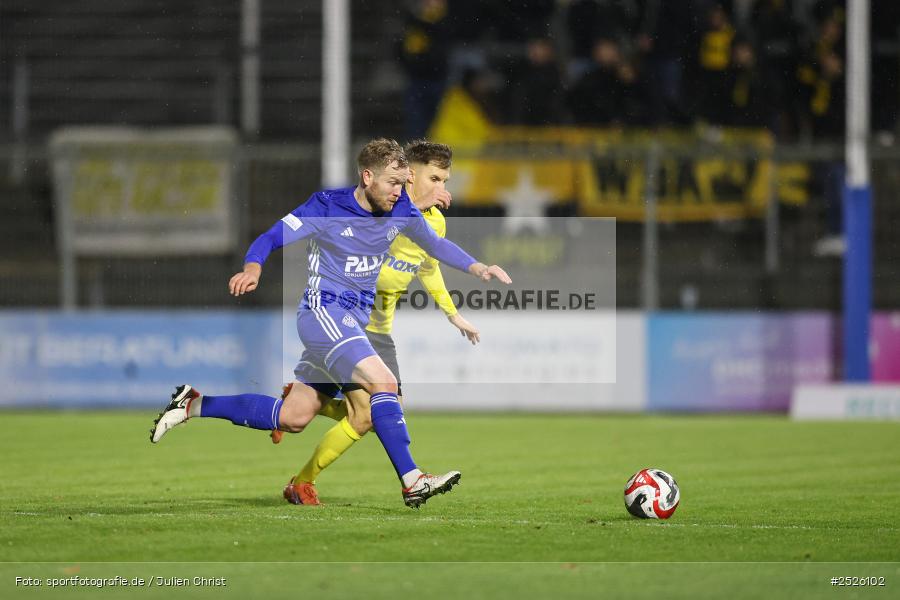 sport, action, Stadion am Schönbusch, SpVgg Bayreuth, SVA, SV Viktoria Aschaffenburg, Regionalliga Bayern, Fussball, BFV, BAY, Aschaffenburg, 28.11.2025, 20. Spieltag - Bild-ID: 2526102