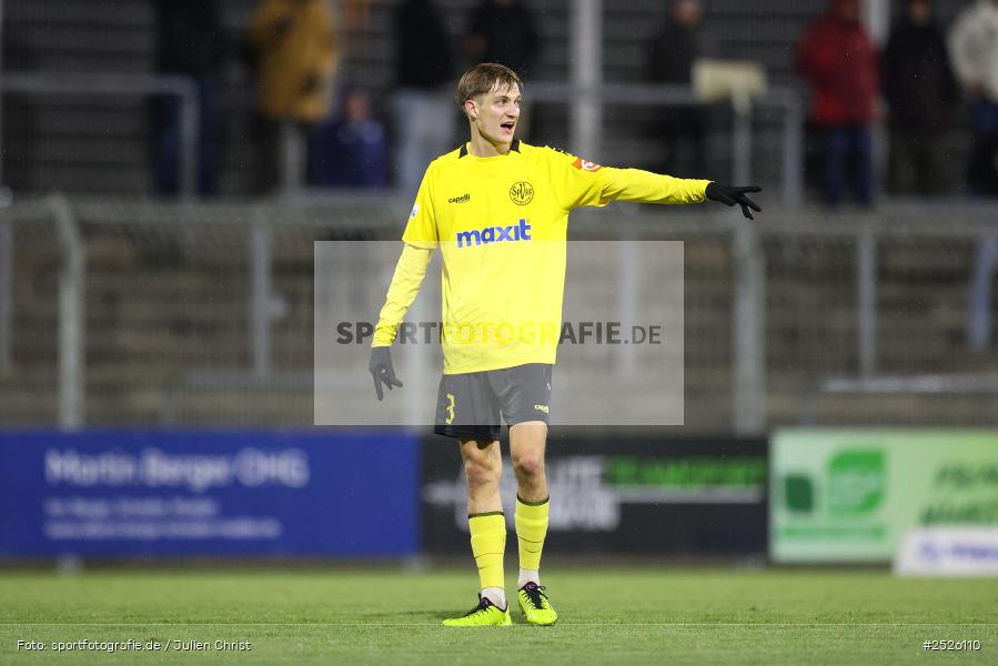 sport, action, Stadion am Schönbusch, SpVgg Bayreuth, SVA, SV Viktoria Aschaffenburg, Regionalliga Bayern, Fussball, BFV, BAY, Aschaffenburg, 28.11.2025, 20. Spieltag - Bild-ID: 2526110