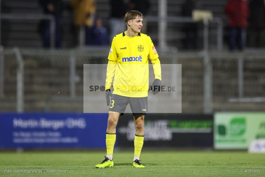 sport, action, Stadion am Schönbusch, SpVgg Bayreuth, SVA, SV Viktoria Aschaffenburg, Regionalliga Bayern, Fussball, BFV, BAY, Aschaffenburg, 28.11.2025, 20. Spieltag - Bild-ID: 2526113