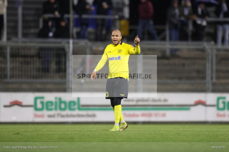 sport, action, Stadion am Schönbusch, SpVgg Bayreuth, SVA, SV Viktoria Aschaffenburg, Regionalliga Bayern, Fussball, BFV, BAY, Aschaffenburg, 28.11.2025, 20. Spieltag - Bild-ID: 2526115