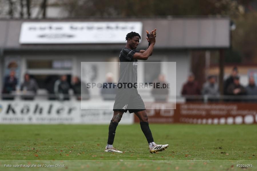 sport, action, TSV Mönchröden, TSV Karlburg, MÖN, Landesliga Nordwest, Karlburg, KAR, Fussball, Fundamentum Sportpark, BFV, 29.11.2025, 22. Spieltag - Bild-ID: 2526293