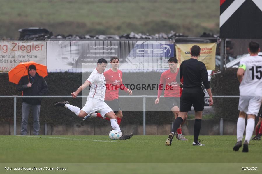 sport, action, TuS Frammersbach, TUS, Sportgelände, Schwebenried, Landesliga Nordwest, Fussball, DJK Schwebenried/Schwemmelsbach, DJK, BFV, 22. Spieltag, 11.01.2025 - Bild-ID: 2526561