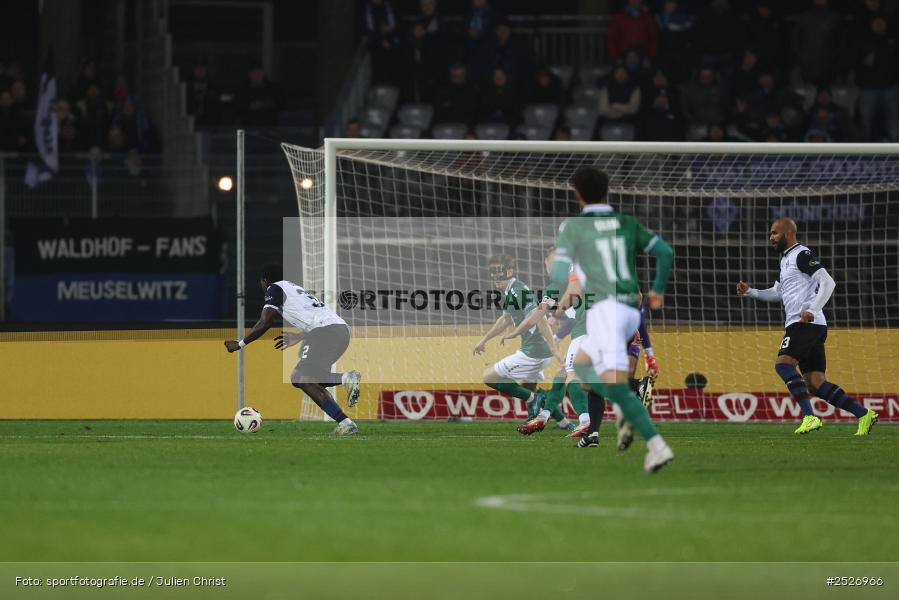 sport, action, Schweinfurt, Sachs-Stadion, SVW, SV Waldhof Mannheim, Fussball, FCS, DFB, 3. Liga, 29.11.2025, 16. Spieltag, 1. FC Schweinfurt 1905 - Bild-ID: 2526966