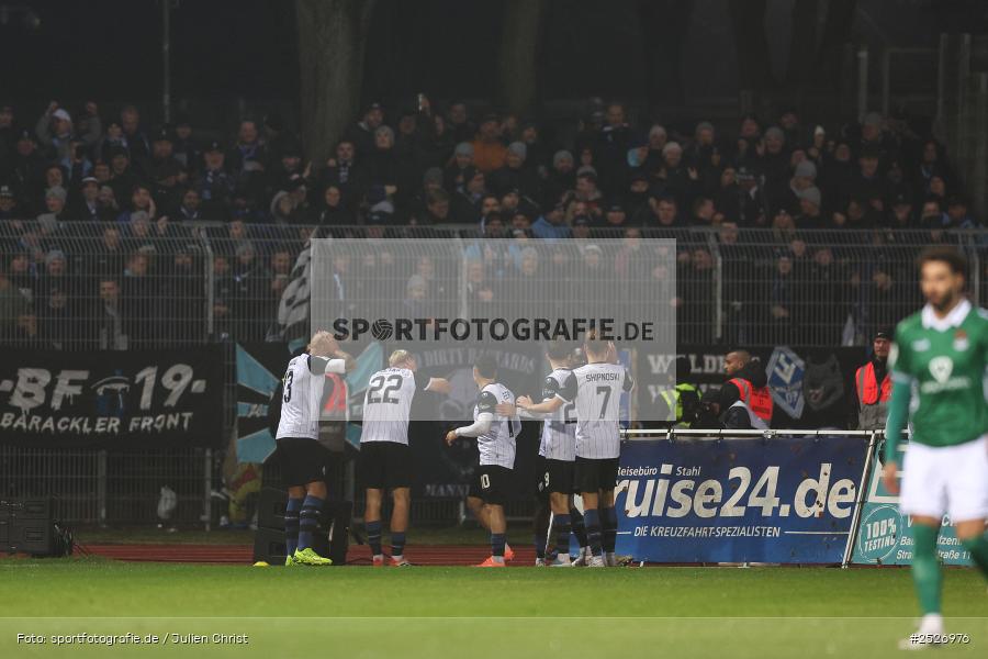 sport, action, Schweinfurt, Sachs-Stadion, SVW, SV Waldhof Mannheim, Fussball, FCS, DFB, 3. Liga, 29.11.2025, 16. Spieltag, 1. FC Schweinfurt 1905 - Bild-ID: 2526976