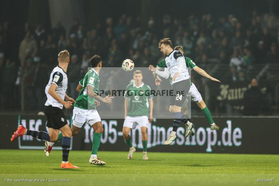 sport, action, Schweinfurt, Sachs-Stadion, SVW, SV Waldhof Mannheim, Fussball, FCS, DFB, 3. Liga, 29.11.2025, 16. Spieltag, 1. FC Schweinfurt 1905 - Bild-ID: 2526991
