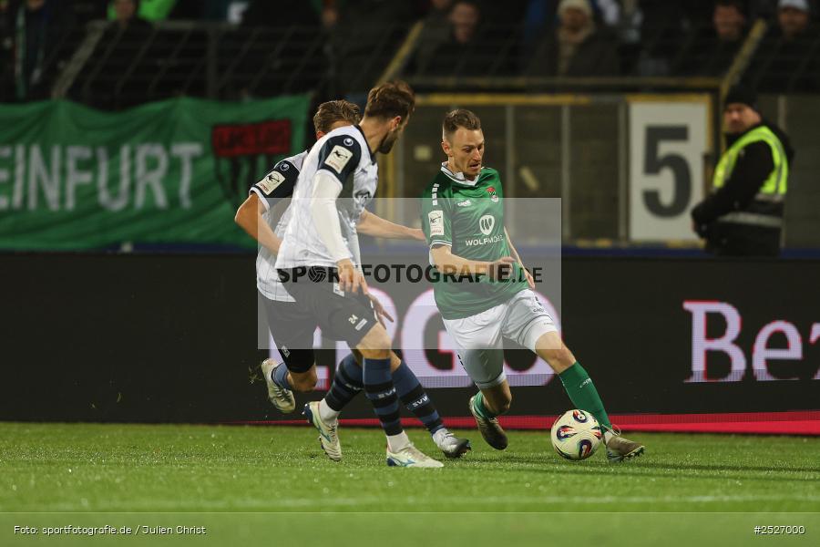 sport, action, Schweinfurt, Sachs-Stadion, SVW, SV Waldhof Mannheim, Fussball, FCS, DFB, 3. Liga, 29.11.2025, 16. Spieltag, 1. FC Schweinfurt 1905 - Bild-ID: 2527000