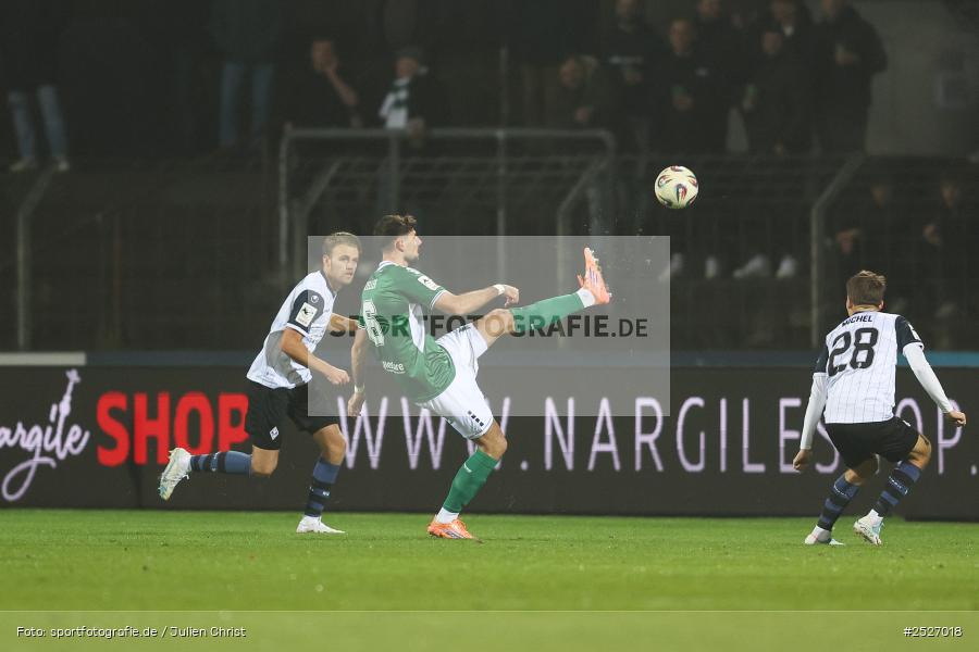 sport, action, Schweinfurt, Sachs-Stadion, SVW, SV Waldhof Mannheim, Fussball, FCS, DFB, 3. Liga, 29.11.2025, 16. Spieltag, 1. FC Schweinfurt 1905 - Bild-ID: 2527018