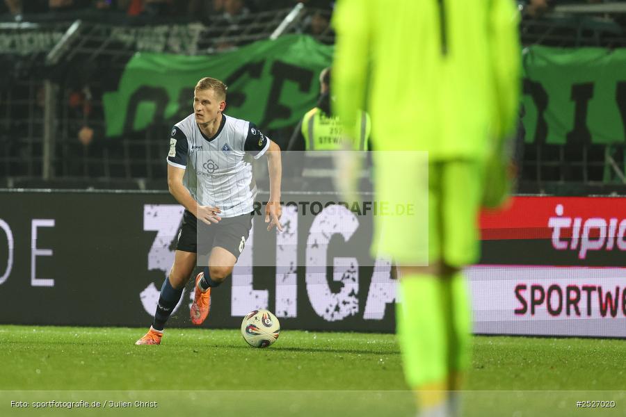 sport, action, Schweinfurt, Sachs-Stadion, SVW, SV Waldhof Mannheim, Fussball, FCS, DFB, 3. Liga, 29.11.2025, 16. Spieltag, 1. FC Schweinfurt 1905 - Bild-ID: 2527020
