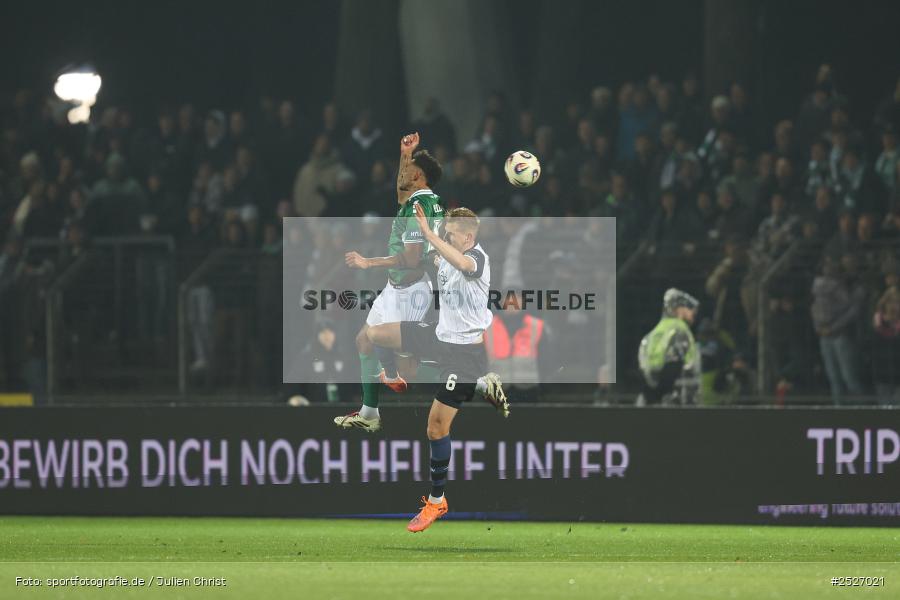 sport, action, Schweinfurt, Sachs-Stadion, SVW, SV Waldhof Mannheim, Fussball, FCS, DFB, 3. Liga, 29.11.2025, 16. Spieltag, 1. FC Schweinfurt 1905 - Bild-ID: 2527021