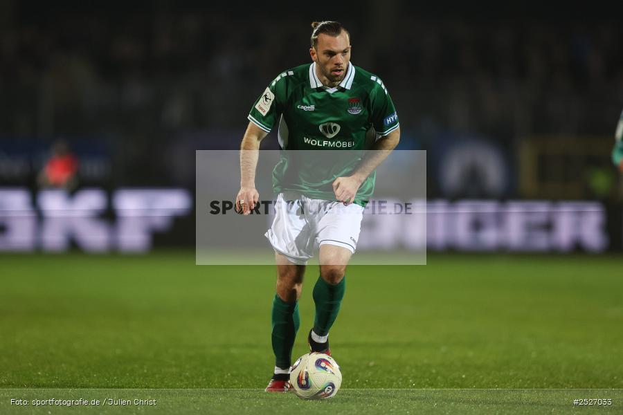 sport, action, Schweinfurt, Sachs-Stadion, SVW, SV Waldhof Mannheim, Fussball, FCS, DFB, 3. Liga, 29.11.2025, 16. Spieltag, 1. FC Schweinfurt 1905 - Bild-ID: 2527033