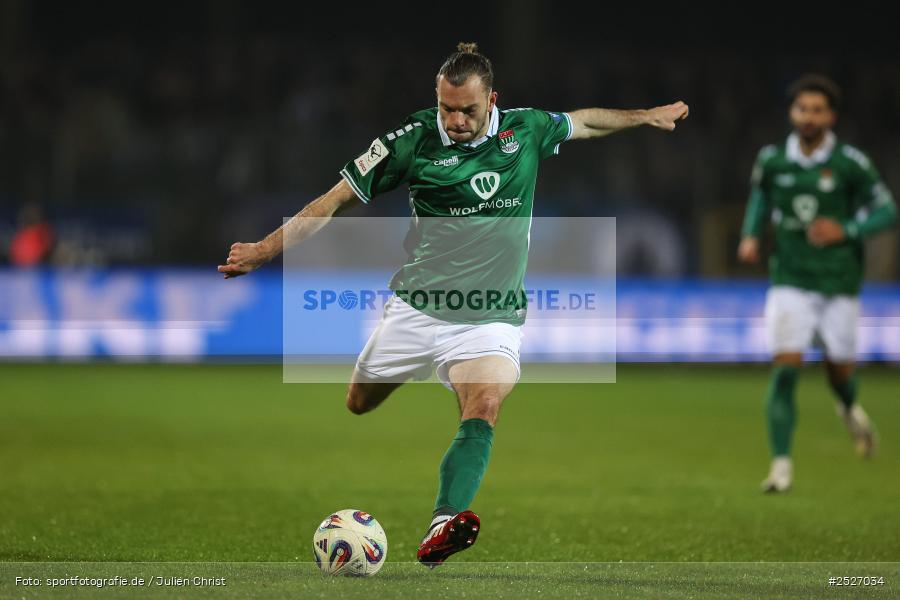 sport, action, Schweinfurt, Sachs-Stadion, SVW, SV Waldhof Mannheim, Fussball, FCS, DFB, 3. Liga, 29.11.2025, 16. Spieltag, 1. FC Schweinfurt 1905 - Bild-ID: 2527034