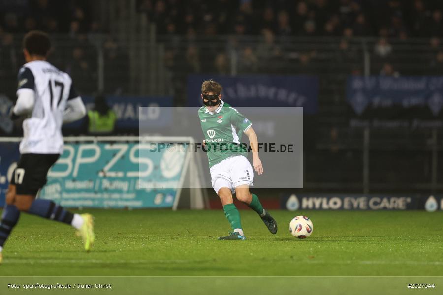 sport, action, Schweinfurt, Sachs-Stadion, SVW, SV Waldhof Mannheim, Fussball, FCS, DFB, 3. Liga, 29.11.2025, 16. Spieltag, 1. FC Schweinfurt 1905 - Bild-ID: 2527044