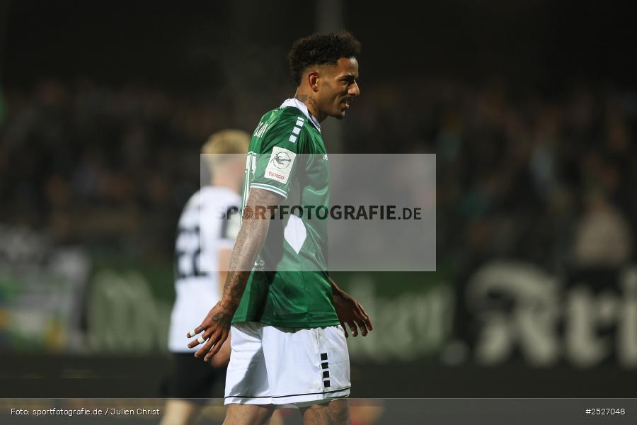 sport, action, Schweinfurt, Sachs-Stadion, SVW, SV Waldhof Mannheim, Fussball, FCS, DFB, 3. Liga, 29.11.2025, 16. Spieltag, 1. FC Schweinfurt 1905 - Bild-ID: 2527048