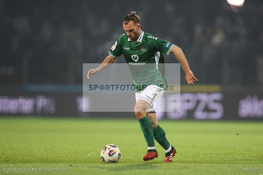 sport, action, Schweinfurt, Sachs-Stadion, SVW, SV Waldhof Mannheim, Fussball, FCS, DFB, 3. Liga, 29.11.2025, 16. Spieltag, 1. FC Schweinfurt 1905 - Bild-ID: 2527102